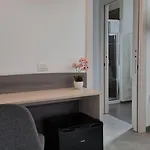 Byron 斯培西亚