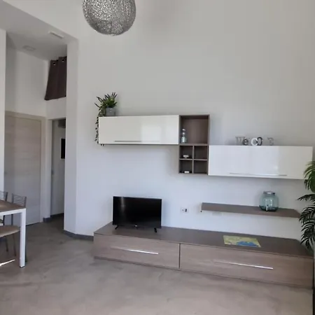 بيت ضيافة Byron