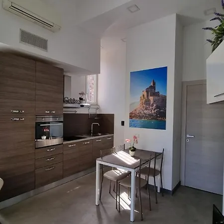 Byron بيت ضيافة لا سبيتسْيا