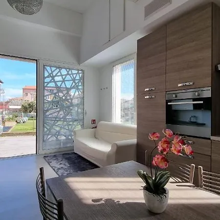 Byron 3* لا سبيتسْيا