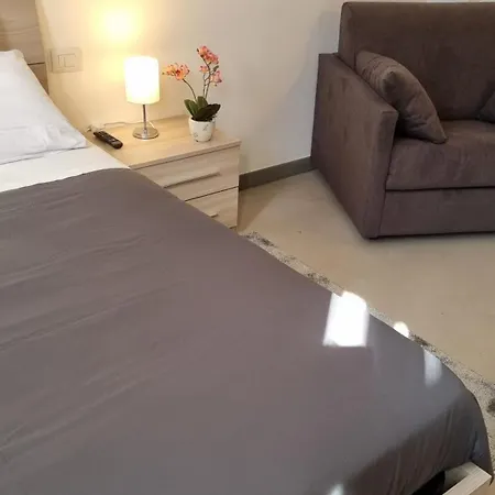 بيت ضيافة Byron 3*